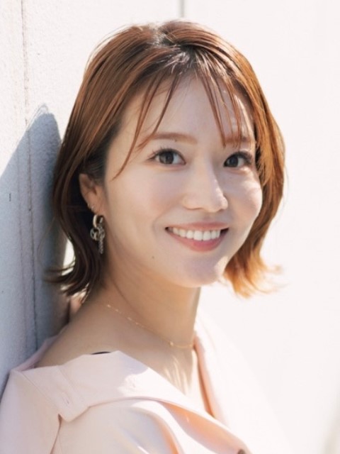 川岸　ゆか