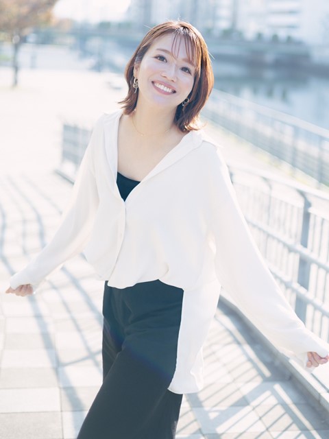 川岸 ゆか 川岸 ゆか