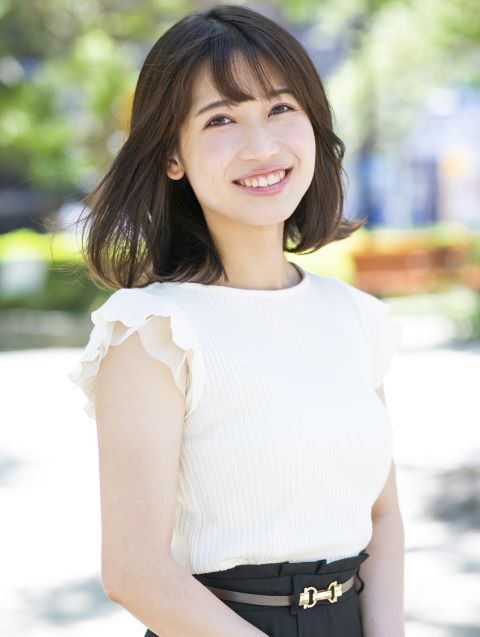 谷 桃香 谷 桃香